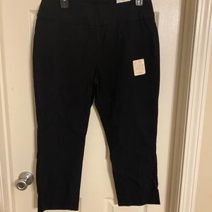 At johns bay capris for women